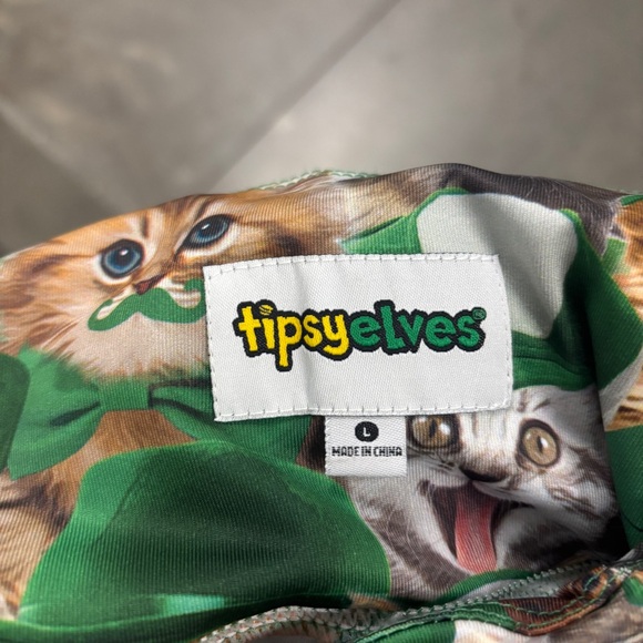 🍀😻Tipsy Elves Women's St. Patrick's Day Cat Leggings large - Picture 5 of 7